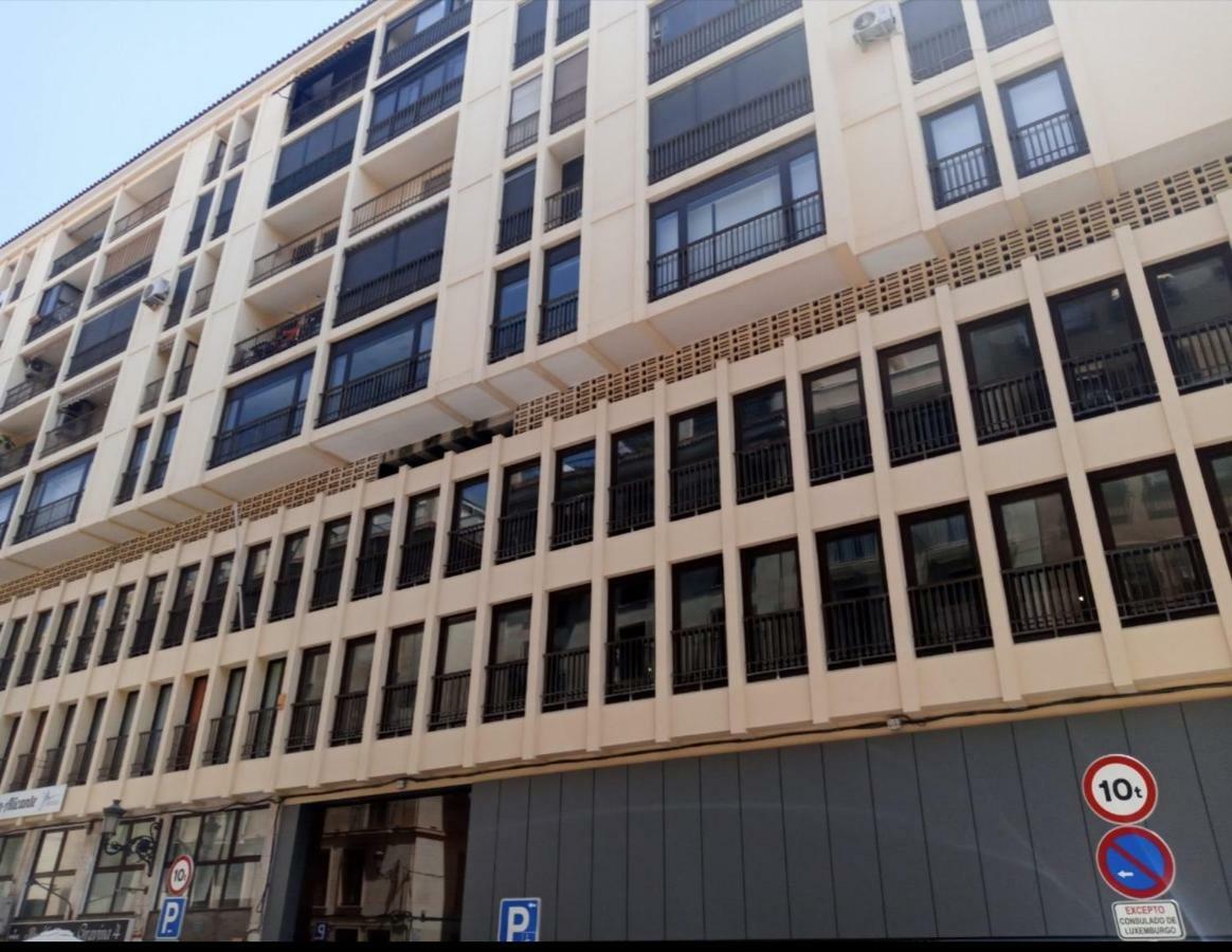 Alicante Room And Gayfriendly Exterior photo
